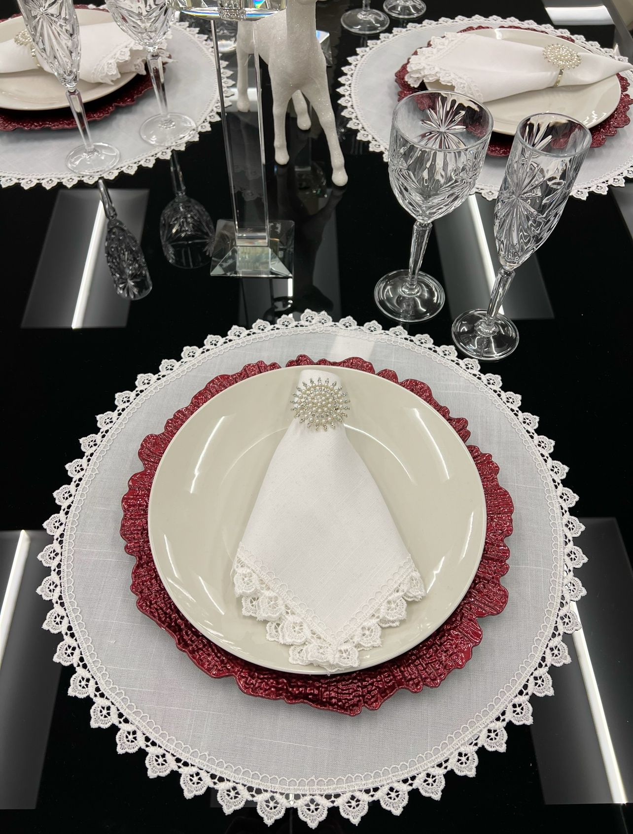 Guipir Lace Placemat